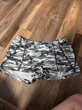 Women's Gray Camo Active Shorts